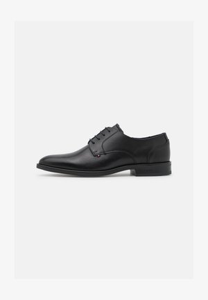 EMBOSSED SHOE - Veterschoenen - black