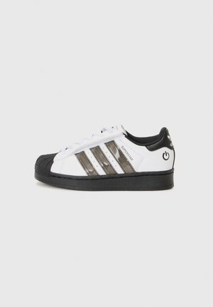 SUPERSTAR UNISEX - Matalavartiset tennarit - white/black