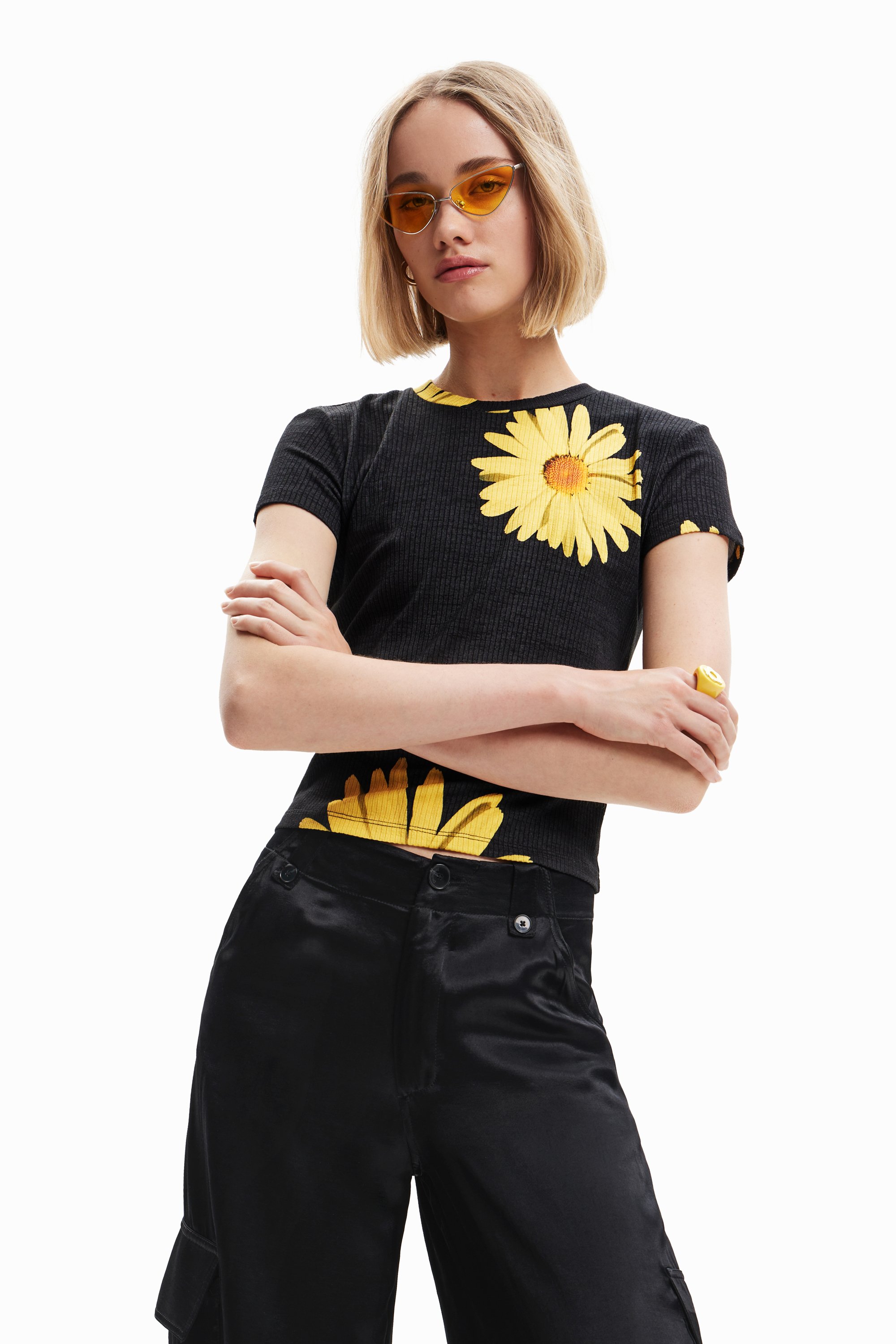 Desigual – T-shirt Donna Jungle, Manica Corta, Stampa Colorata E Vivace