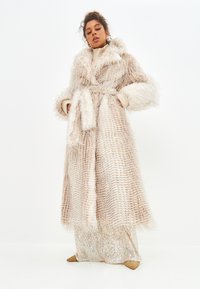 Cesare Gaspari Zimski kaput - beige