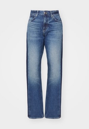Jeans de talle alto en azul con un acabado deslavado, con paneles laterales oscuros y un diseño de pierna recta. Fabricados en denim con costuras estándar.