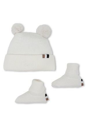 NEWBORN PULL ON HAT SLIPPERS UNISEX - Beanie - offwhite