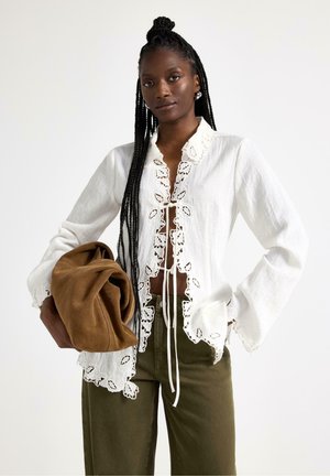 EMBROIDERED WITH TIE BAND  - Bluse - off white