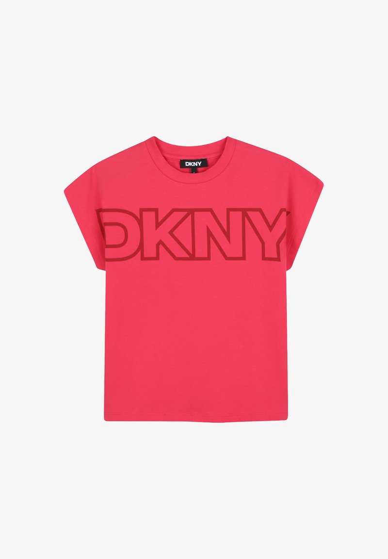 Camiseta de algodón rosa con mangas cortas y un corte holgado, que presenta un gran logo marrón de "DKNY" en la parte delantera.