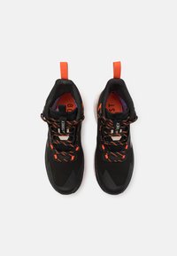 Adidas Terrex TERREX FREE HIKER GORE-TEX - Scarpa da hiking - core black/wonder beige/semi impact orange