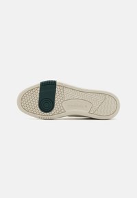 Reebok Classic LT COURT UNISEX - Tenisky - chalk/grey/forest green