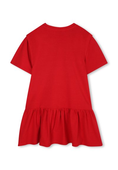 Czerwona sukienka na krótki rękaw z okrągłym dekoltem, wykonana z bawełny, z falbaniastym dołem, charakteryzująca się gładką teksturą i prostym wzorem.