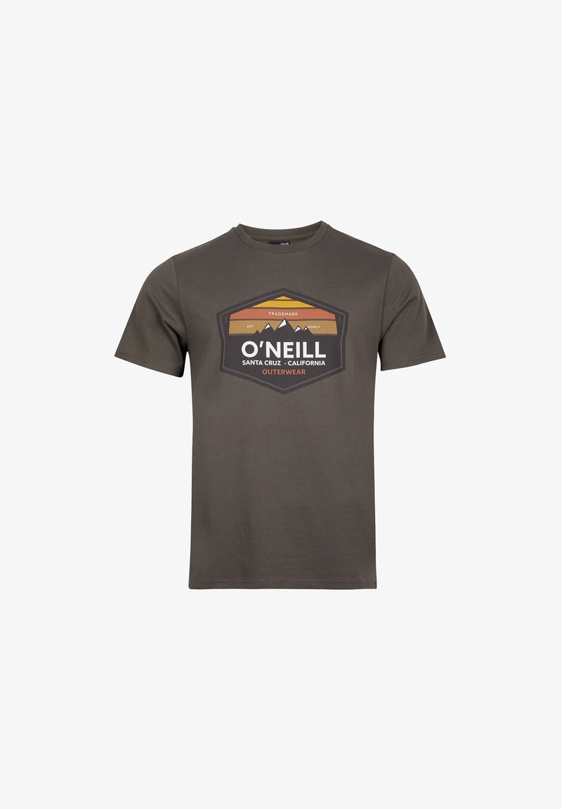 Camiseta de algodón verde oliva con un gráfico hexagonal que presenta montañas, franjas naranjas y amarillas, y el texto "O'Neill Santa Cruz, California".