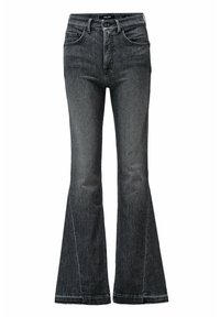 Czarne dżinsy w stylu flare z wysokim stanem, z przednimi i tylnymi kieszeniami oraz subtelnym, wyblakłym wykończeniem. Dół nogawek jest lekko postrzępiony.
