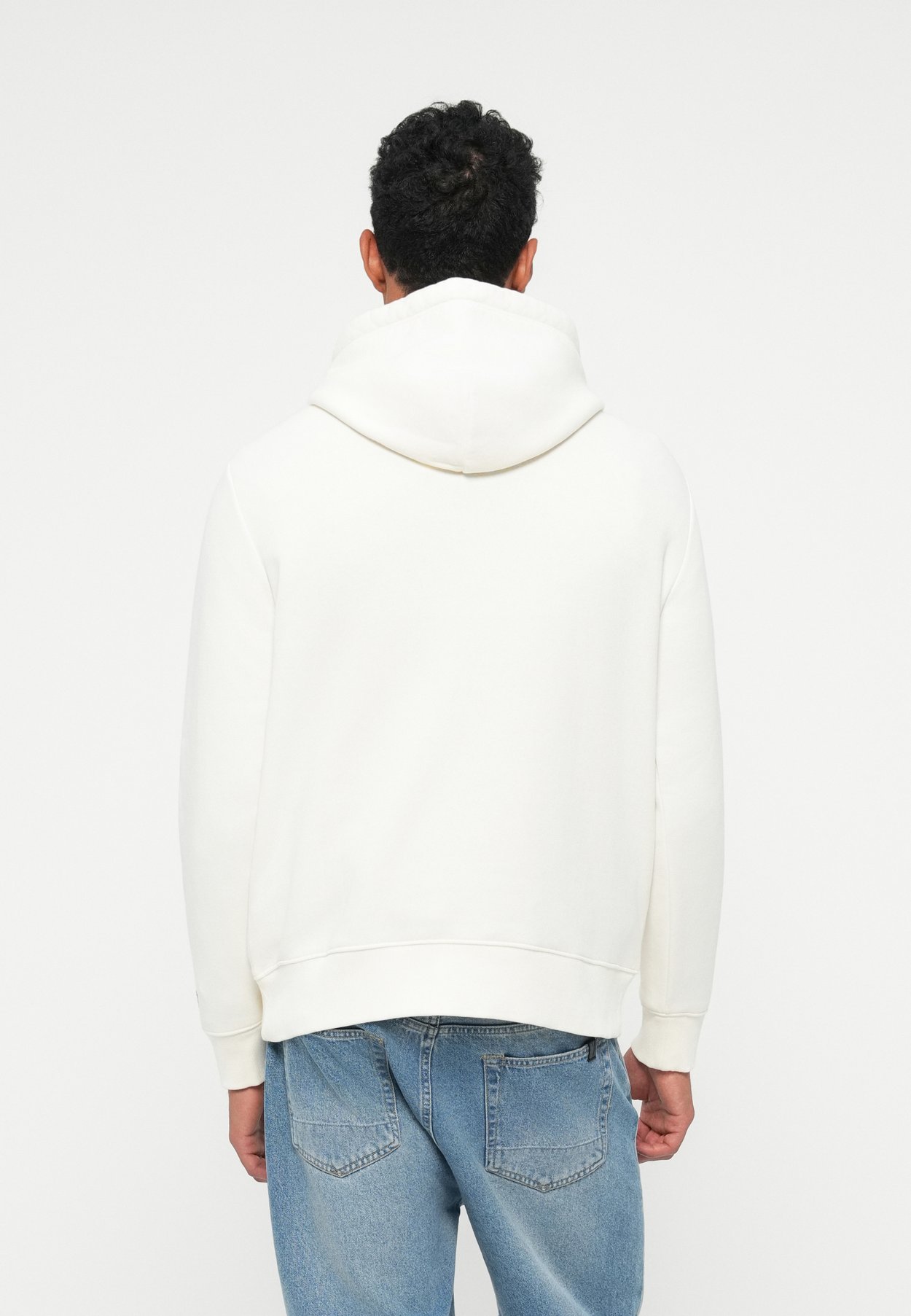 GRAPHIC HOODIE