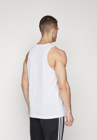 adidas Performance ALL GYM CATEGORY GRAPHIC - Topper - white