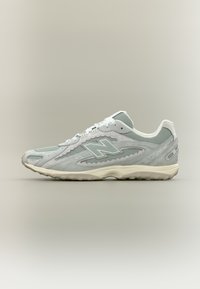 No seleccionado, lone star grey/sea salt