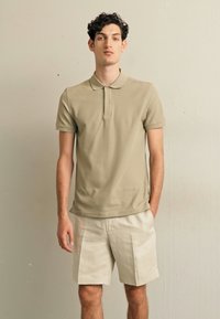 J.LINDEBERG BARON - Σορτς - safari beige