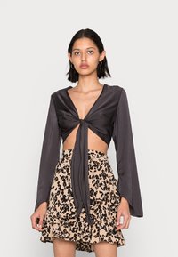 Weekday SUSIE TOP - Blusa - grey dark