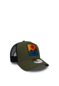 Olive green cap with a curved brim, mesh back, and a front patch featuring a sunset and mountains with "HAWAII" text.