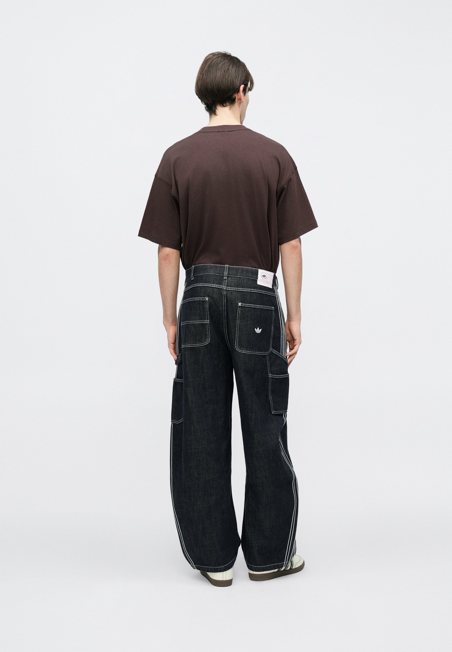 adidas Originals WORKPANT - Relaxed fit jeans - indigo denim/dark