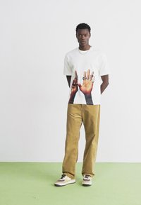 Jordan JORDAN FLIGHT MVP - Apdrukāts T-krekls - sail black