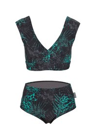 Maillot de bain deux pièces avec une base noire et un motif floral vert. Le haut a un décolleté en V profond et des bretelles larges ; le bas a un design taille haute.