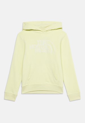 Svijetlo žuta dukserica s kapuljačom, prednjim džepom i bijelim logotipom "The North Face" smještenim u središtu prsnog koša.