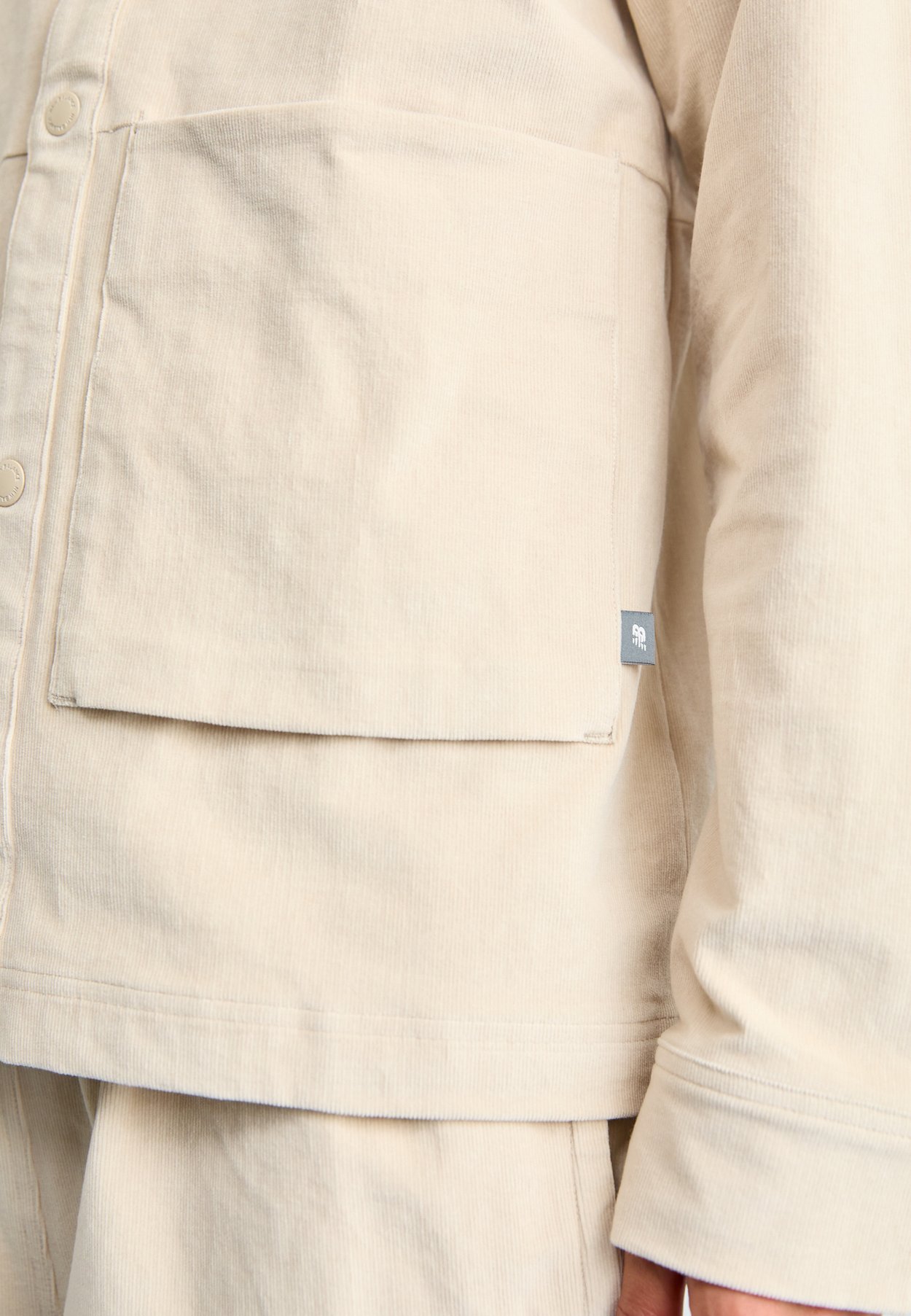 OVERSHIRT