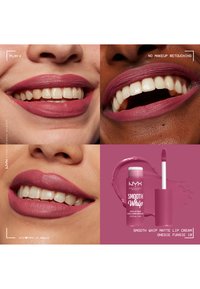 NYX Professional Makeup SMOOTH WHIP MATTE LIP CREAM - Flytande läppstift - Onesie Funsie