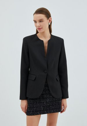 Blazer - black