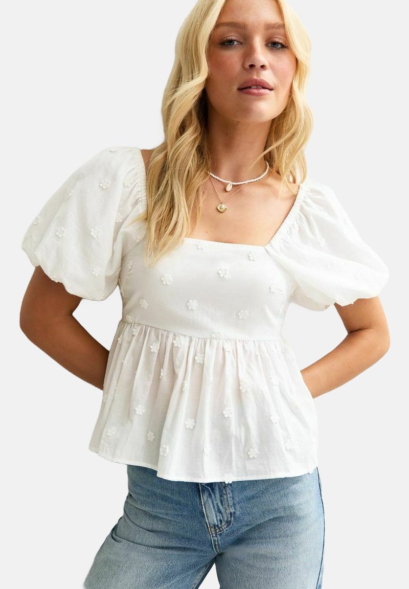 New Look - DAISY EMBROIDERY PUFF SLEEVE MILKMAID  - Blouse - white, Enlarge