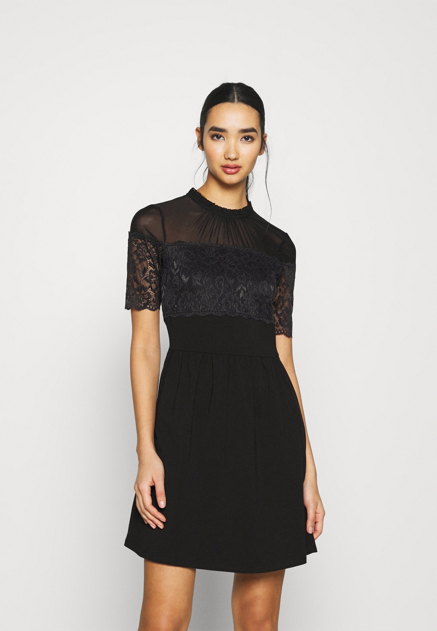 zalando robe patineuse