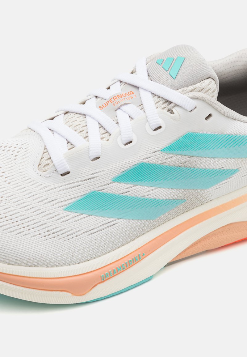 adidas Performance SUPERNOVA SOLUTION Laufschuh Straße