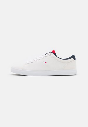 ESSENTIAL - Sneakersy niskie - ivory