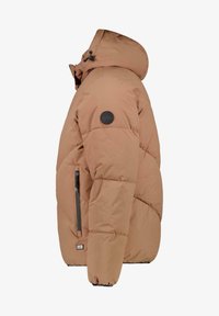 Bruine gewatteerde winterjas met capuchon, zijzak met rits, elastische manchetten en ronde zwarte logo patch op de bovenarm.