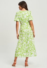 SÁVEL TAQUITO - Kasdienė suknelė - margarita floral