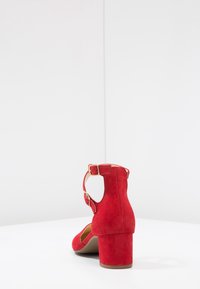 Gabor Escarpins - red