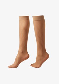 No seleccionado, Nude