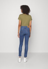 Levi's® Vaqueros pitillo - destroyed denim