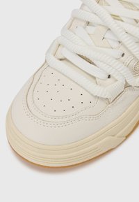 Steve Madden BOOMER - Tenisice - off white