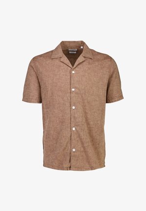 Kortarmig blouse met knopen in lichtbruine, gestructureerde stof met een camp-kraag, getoond op een witte achtergrond.