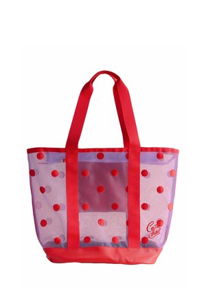 Gennemsigtig taske med røde polkaprikker, røde håndtag og rød bund, med en lille broderet "Cotton Hotel" logo på forsiden.
