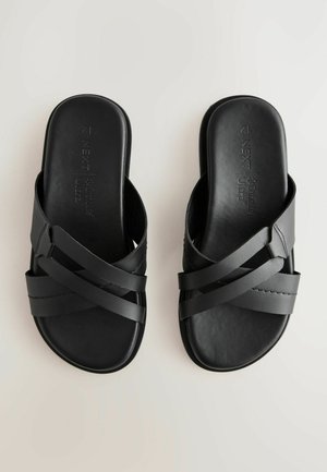 Next, Slip-on sandaler - black