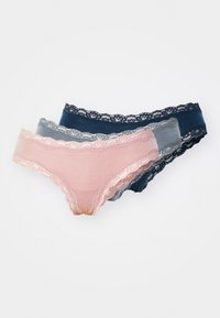 Unselected, light dusty pink