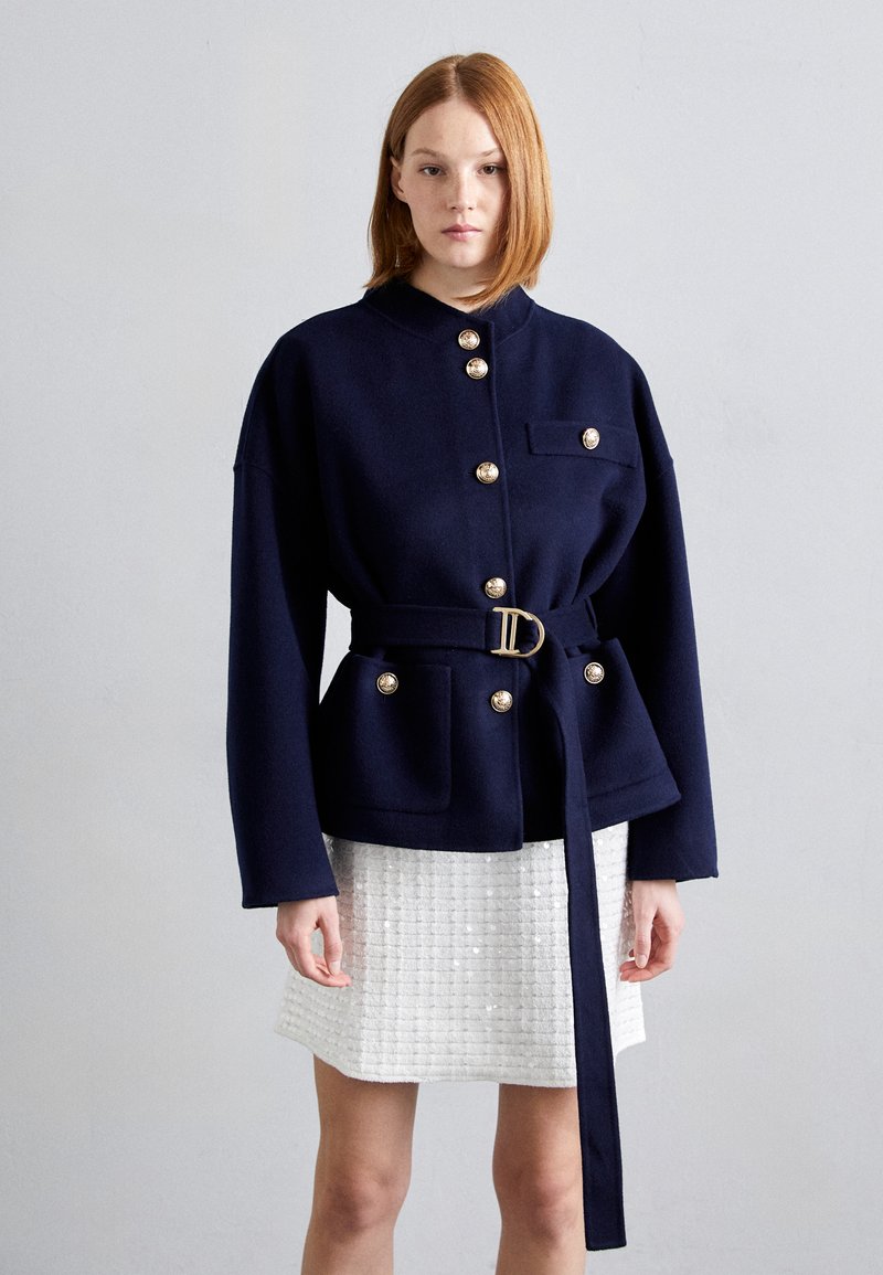 Maje GIFALY - Kurzmantel - marine