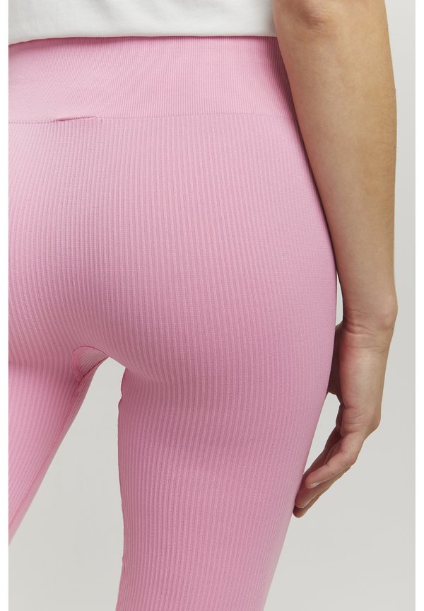 JCSahana - Shorts - rosebloom3