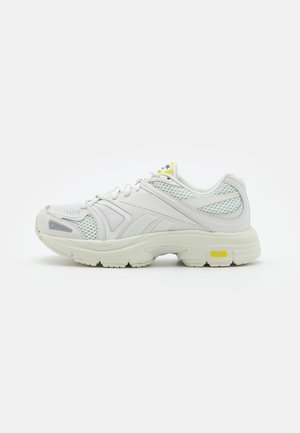 PREMIER ROAD PLUS VI - Trainers - pure grey/morning fog/core black