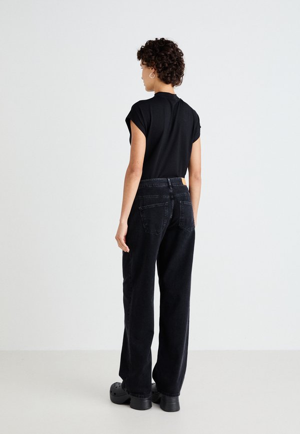 NMALEXA - Relaxed fit jeans4