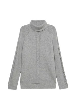 Pull en maille grise avec col roulé, doté de détails en tricot torsadé sur le devant et d'accents texturés sur les épaules et les manches.