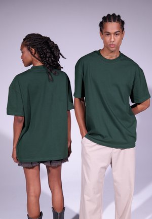 UNISEX BASIC OVERSIZED HEAVY T-SHIRT - Basic T-shirt - dark green