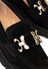 WITTCHEN Instappers - black