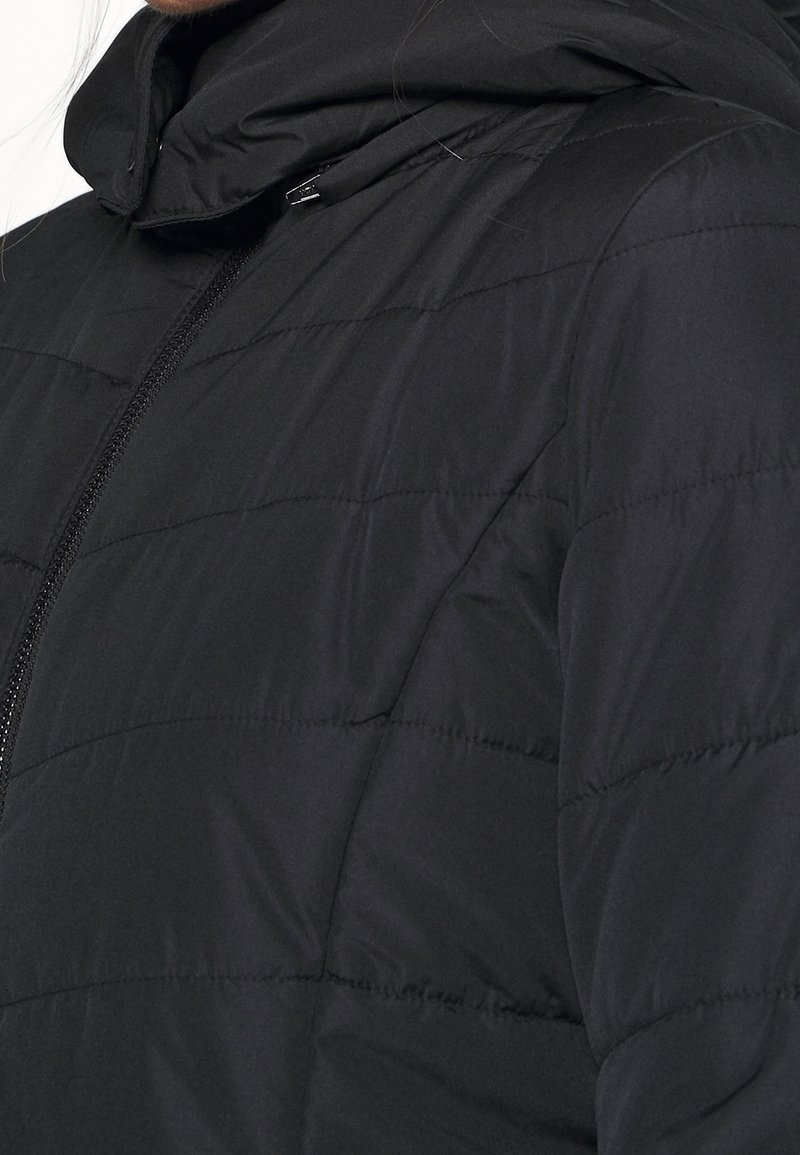 Armani Exchange Winter coat black (Pre-owned)