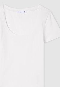 T-shirt bianco a righe con maniche corte, dotato di scollatura a barchetta e etichetta Terranova, realizzato in tessuto leggero ed elastico. Taglia S.