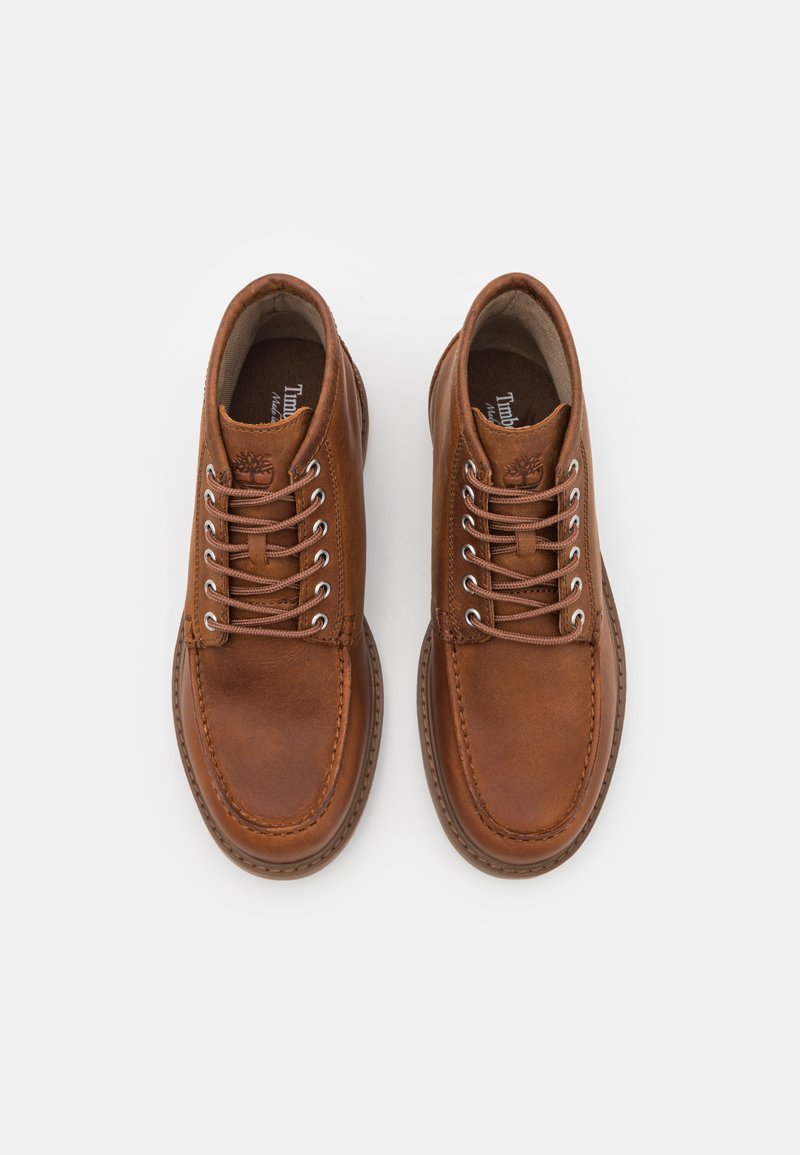 timberland boat chukka boots